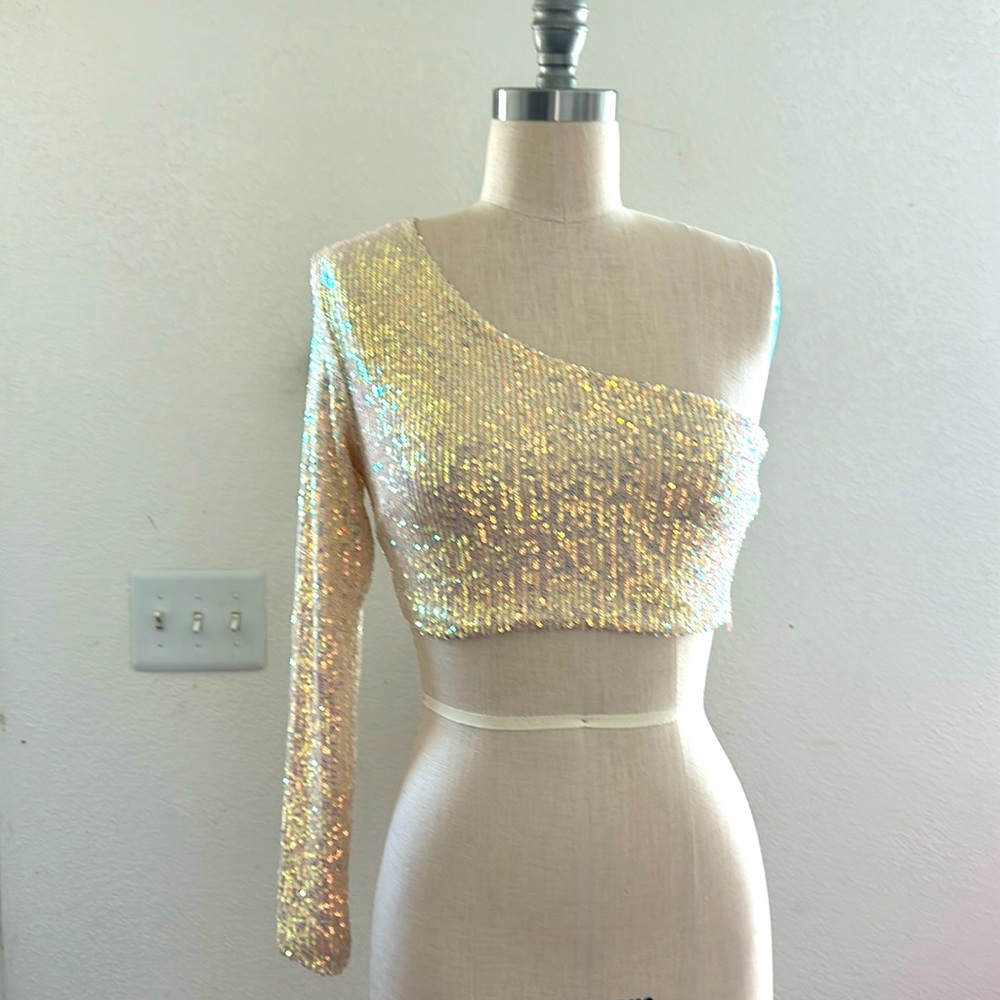 Very nice tops